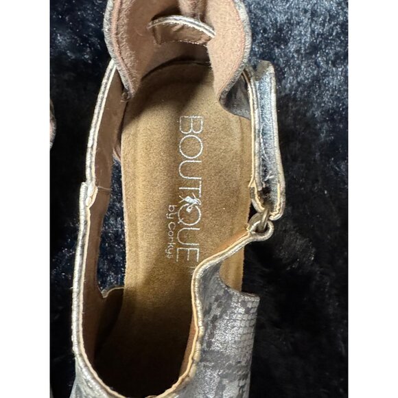 Boutique By Corkys Womens Snakeskin Open Toe Wedges Size 6 - Picture 4 of 8